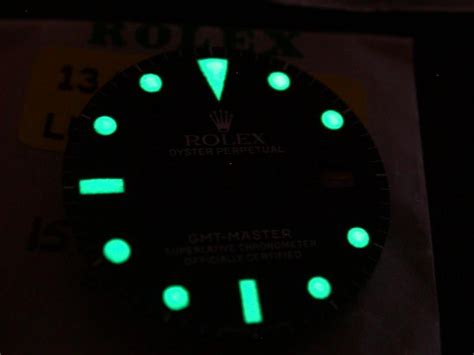 rolex tritium dial vs luminova